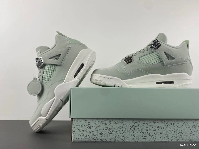 Rep Husky Jordan (W) Air Seafoam 4 HV0823-003 0719